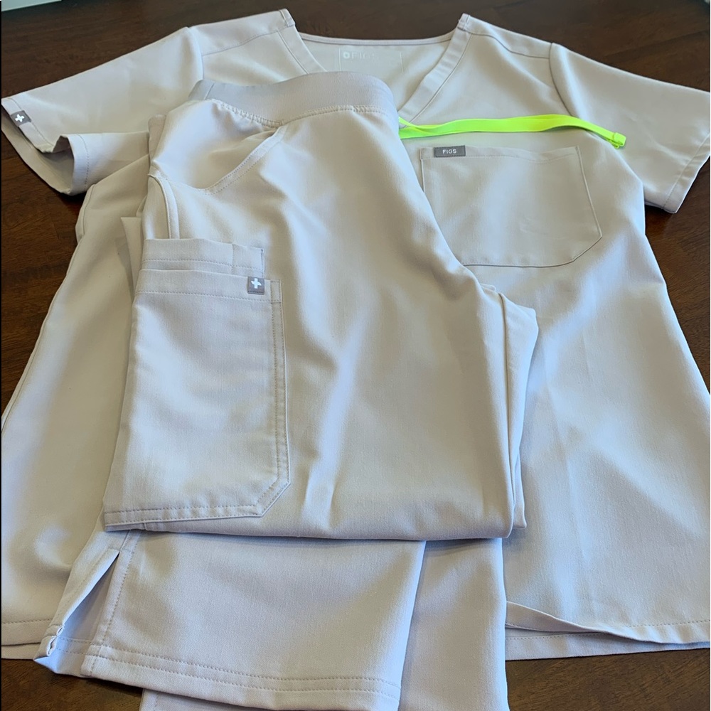 FIGS Scrub Set -Slate